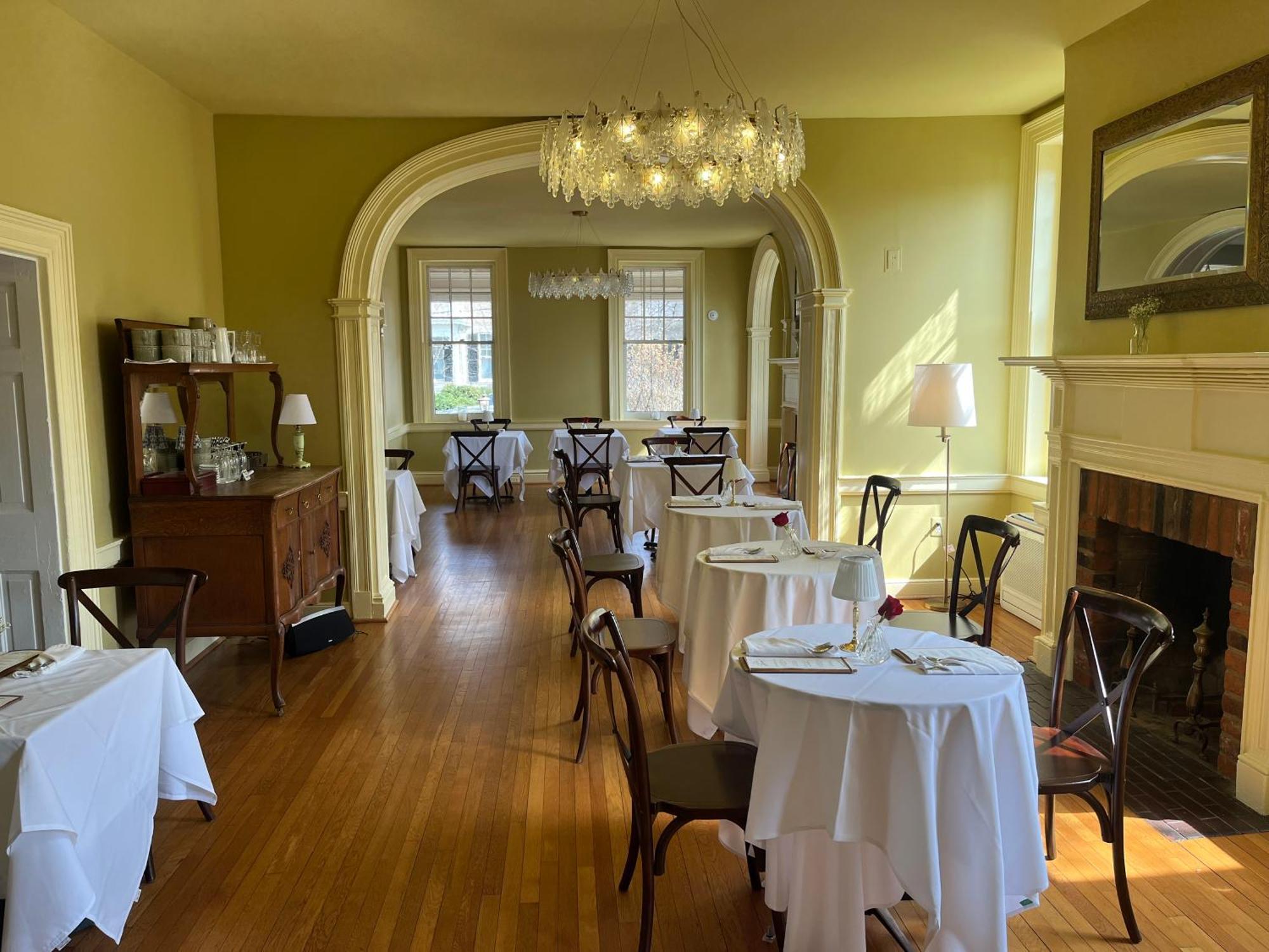 Ironclad Inn And Bourbon Room Fredericksburg Eksteriør billede